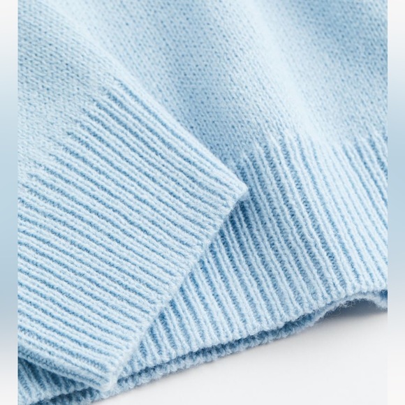 H&M jumper | NWOT - Picture 3 of 5